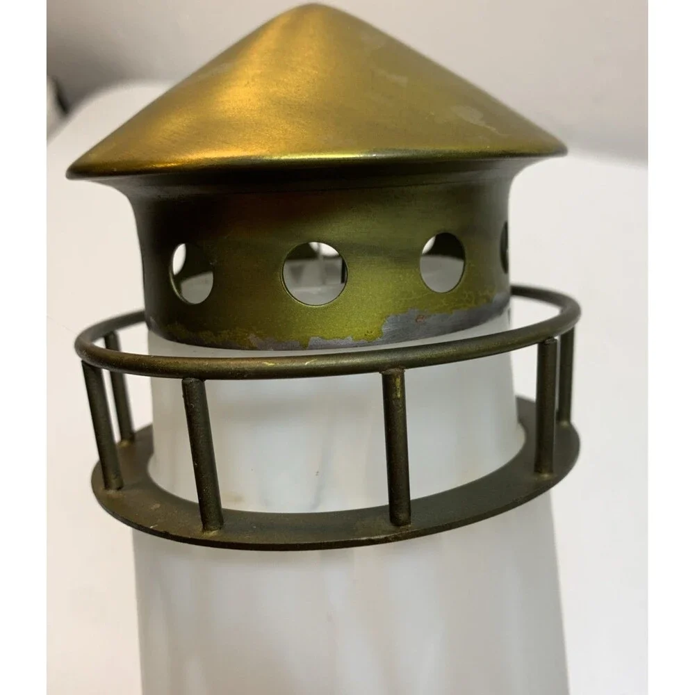 Vintage Dale Tiffany Style Glass Light House Lamp 14.25” Table Accent Nautical
